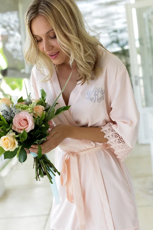 Elizabeth Robe with Flare Lace in Blush