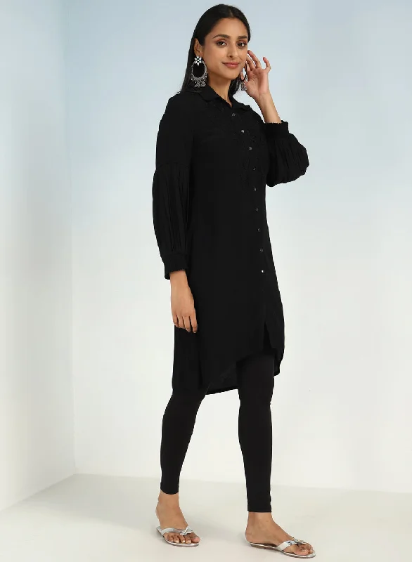 Black Kurti with Curved Hem and Pleated Sleeves