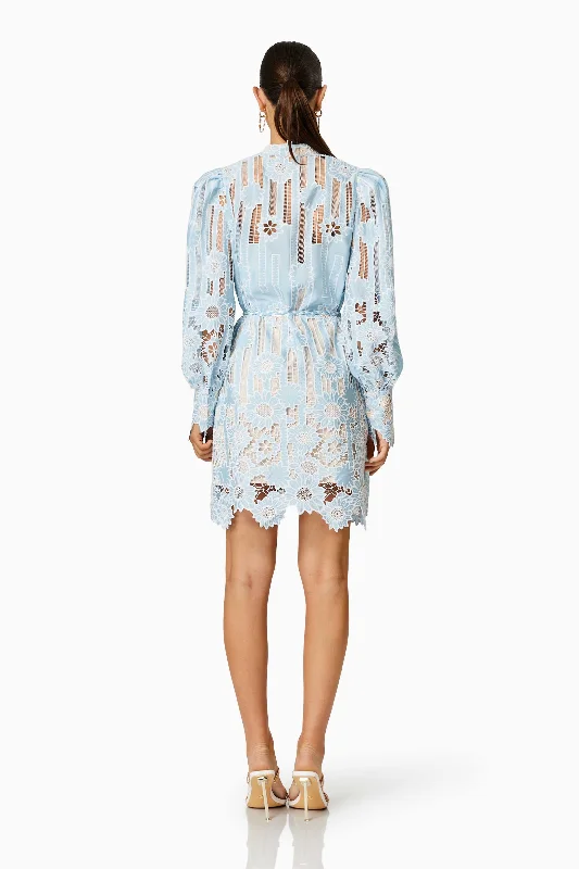 Jetsetter Mini Shirt Dress In Blue