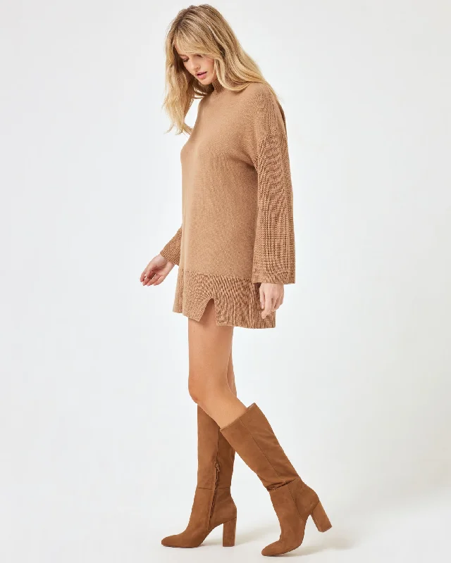 Lacy Dress - Camel