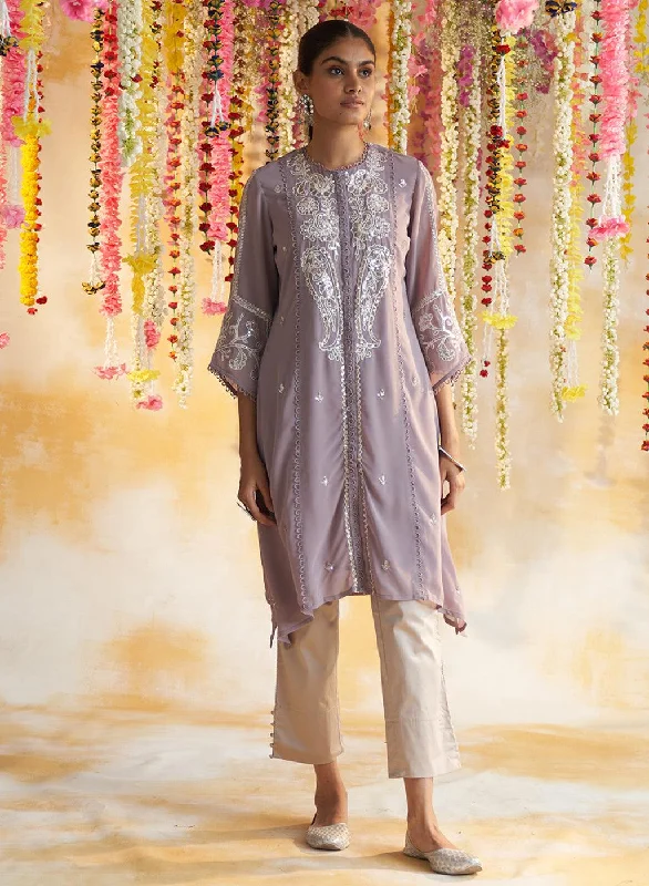 Lavender Kurta With Delicate Embroidery