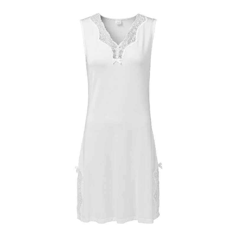 Pearl Design Stockholm Elegance nattlinne off-white