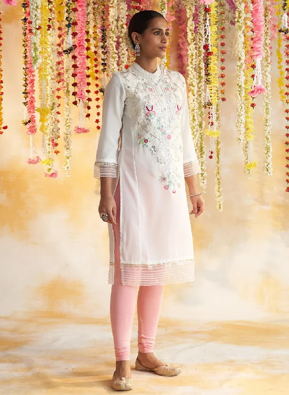 Pearl White Kurta With Embroidery