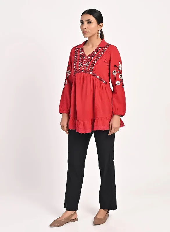 Red Thigh-length Boho Tunic with Collar and Full Sleeves