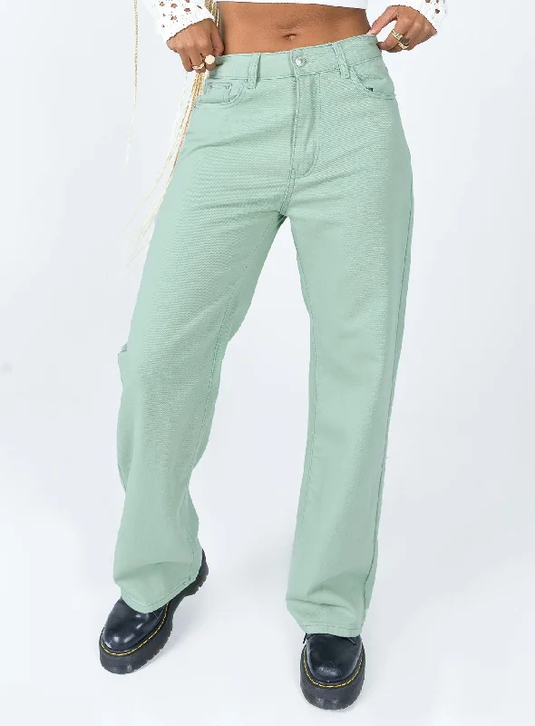 Lester Mom Jeans Sage Green