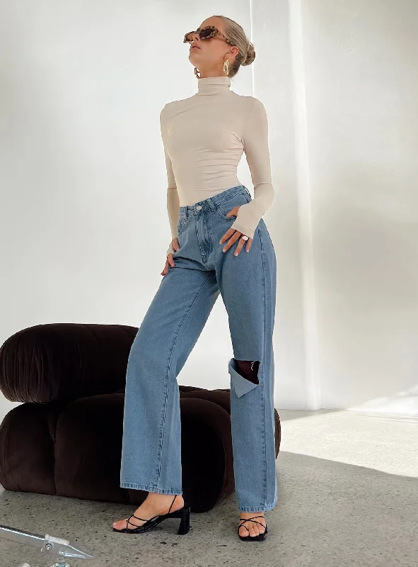 Sevina Wide Leg Denim Jeans Mid Wash