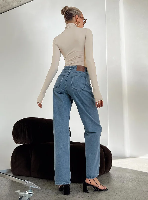 Sevina Wide Leg Denim Jeans Mid Wash