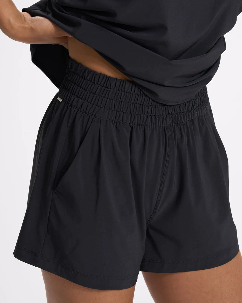 Villa Short - Black